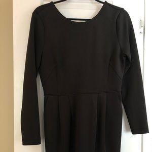 DYNAMITE Long-Sleeve Black Dress